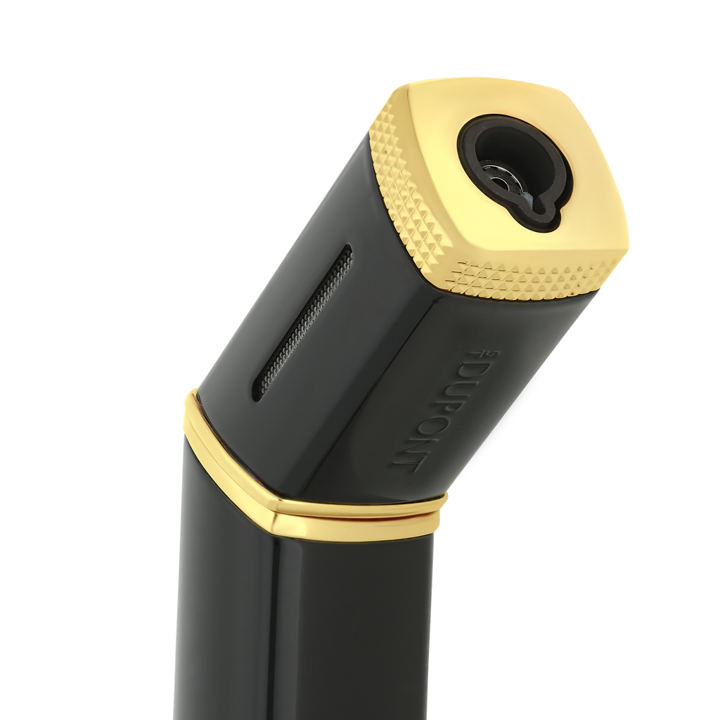 S.T. Dupont Lacquered lighter - 029002