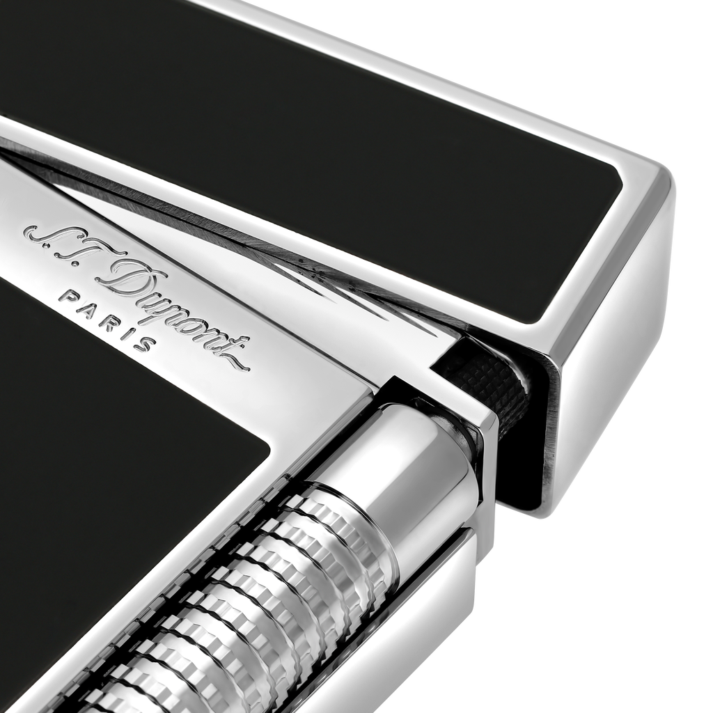S.T. Dupont Le Grand Dupont Lacquered lighter - C23010