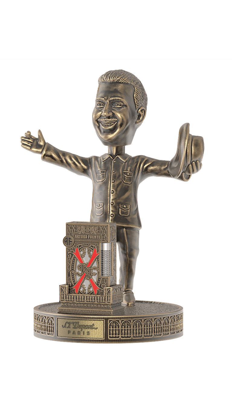 S.T. Dupont Fuente Fuente opus x Statue Lighter
